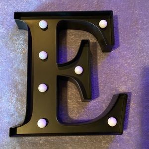 Fun lighted “E” wall or desk decor